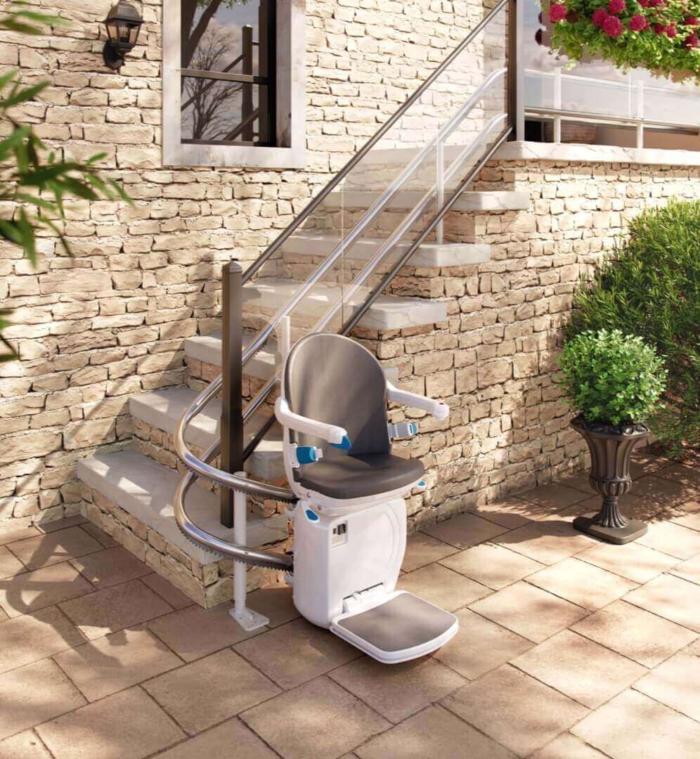 1 Handicare 4000 Outdoor Stairlift Unfolded Bottom Stairs Side View Smaller